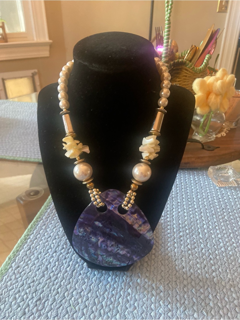 Purple Shell Pendant Pearl-Bead Statement Necklace